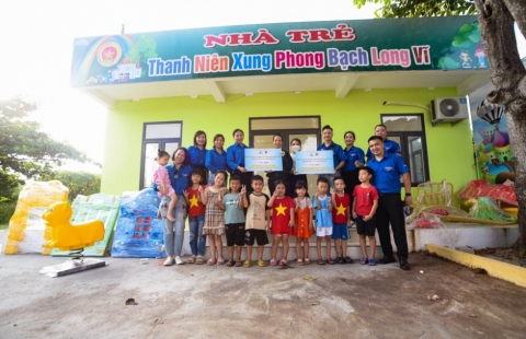 Tuổi trẻ PVChem tham gia nhiều hoạt động ý nghĩa tại Huyện đảo Bạch Long Vĩ